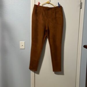 Women’s faux suede pull on pants size 18/20